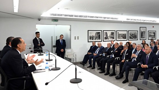 رئيس مجلس الوزراء من لبنان