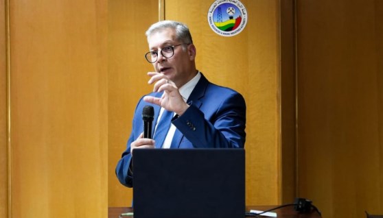 المهندس كريم بدوي وزير البترول والثروة المعدنية