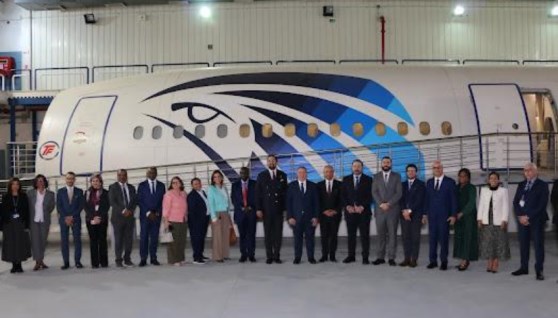 جانب من استقبال وفدًا دوليًا رفيع المستوى من ممثلي ومسؤولي منظمات الطيران المدني الدولية