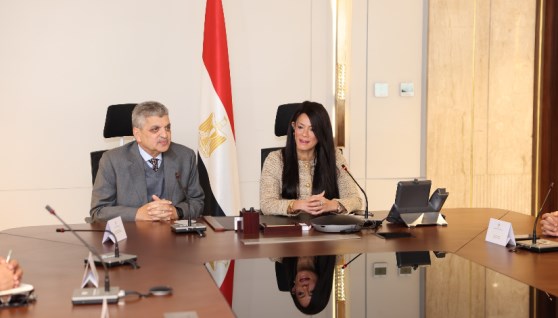 جانب من مراسم التوقيع