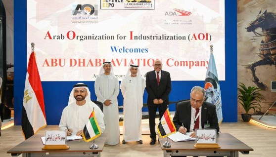 الهيئة العربية للتصنيع توقع اتفاقيات مع مجموعة أبوظبي للطيران