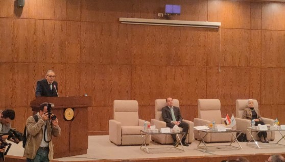 مؤتمر "الحزمة الثانية من التسهيلات الضريبية لبناء الثقة وتحفيز الالتزام" باتحاد الغرف التجارية