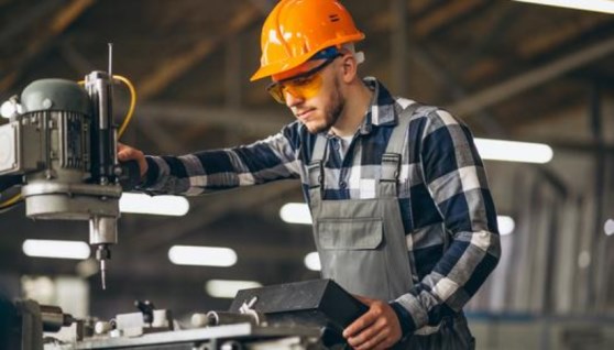 الصناعة- أرشيفية