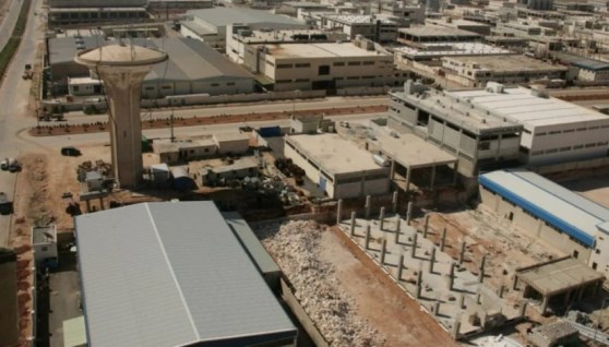 منشأة صناعية - أرشيفية