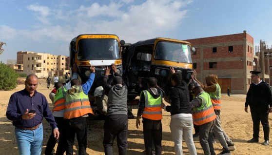 جهاز حدائق أكتوبر يطارد التوك توك