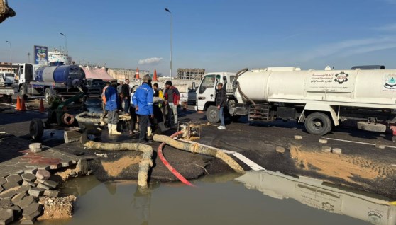  كسر مفاجئ بخط مياه بالتسعين الجنوبي