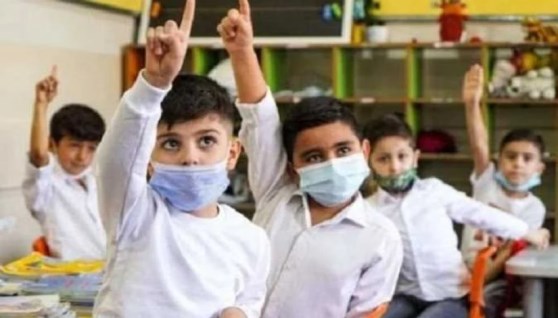 أطفال بالمرحلة الابتدائية