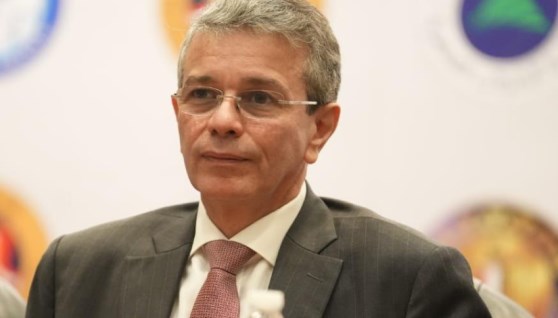  رئيس مصلحة الجمارك