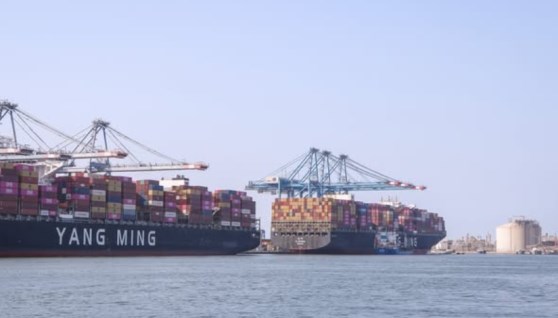  ميناء دمياط