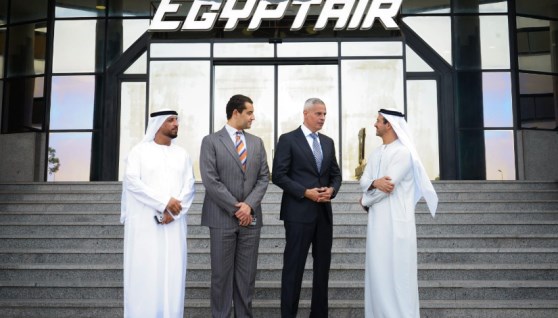 مصر للطيران يلتقي وفد من مجموعة طيران أبوظبي