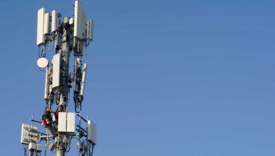 أبراج المحمول