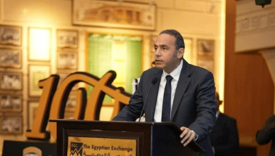 إسلام عزام رئيس البورصة المصرية