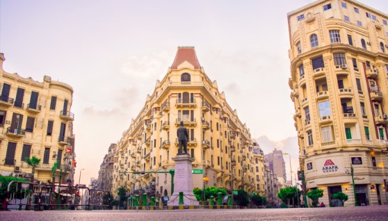 ميدان طلعت حرب بمنطقة وسط البلد