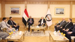 جانب من اجتماع وزير الاتصالات والنائب العام