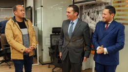 الخبير الاقتصادي مدحت نافع يزور موقع إيجى إن