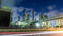 مجمع بتروكيماويات أرشيفية