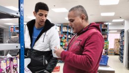  حملات التفتيش بالمحافظات لضبط سوق العمل