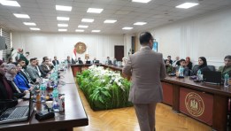  برنامج "سفراء العمل"