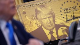 بطاقة ترامب الذهبية