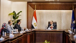 رئيس هيئة الدواء يلتقي ممثلي "صن فارما" لبحث دعم الصناعة وتطوير التوسع الصناعي والتصديري