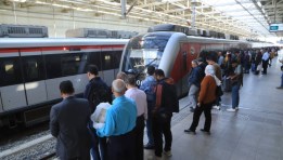 القطار الكهربائي الخفيف