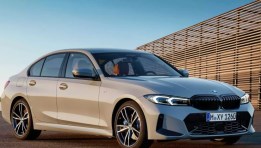 سيارة لشركة بي إم دبليو 