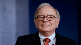 رجل الأعمال الأمريكي وارن بافيت