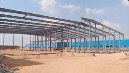 مصنع تحت الإنشاء