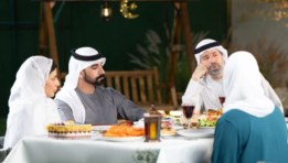 أغاذية ومشروبات - عائلة خليجية