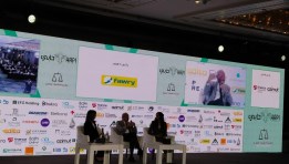 جانب من المؤتمر اليوم