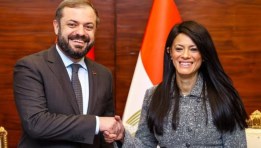 جلسة مباحثات مع كيفورك بابويان