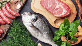  اللحوم والدواجن والأسماك