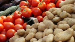 الطماطم والبطاطس