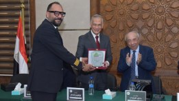 خلال تكريم مهندسي شركة مصر للطيران 