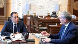 خلال لقاء رئيس مجلس الوزراء بوزير البترول 