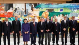 وزير السياحة والآثار 