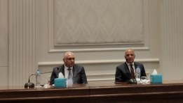 جانب من المؤتمر 