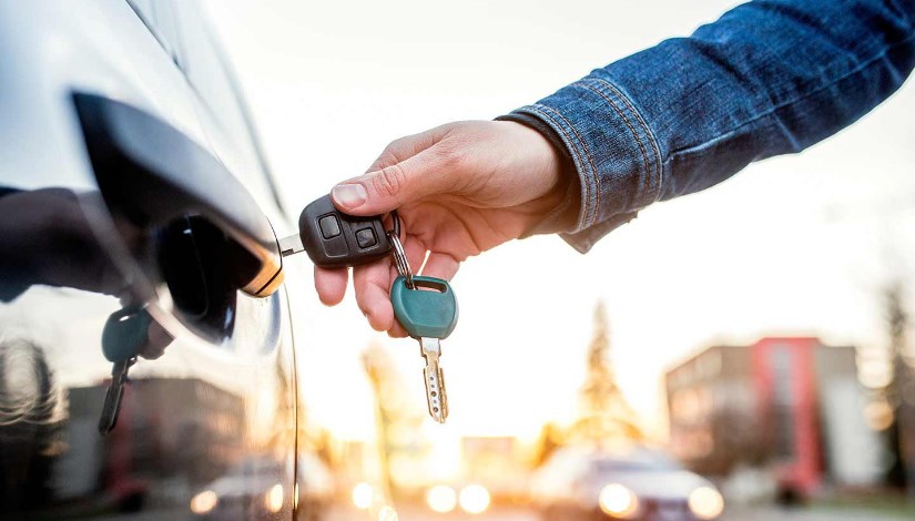 سيارة مستعملة