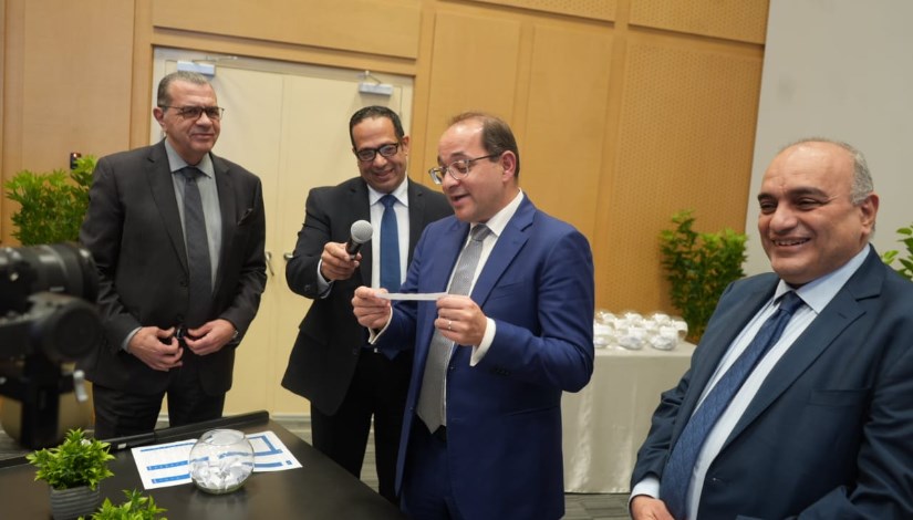 وزير المالية يشهد قرعة تأشيرات الحج