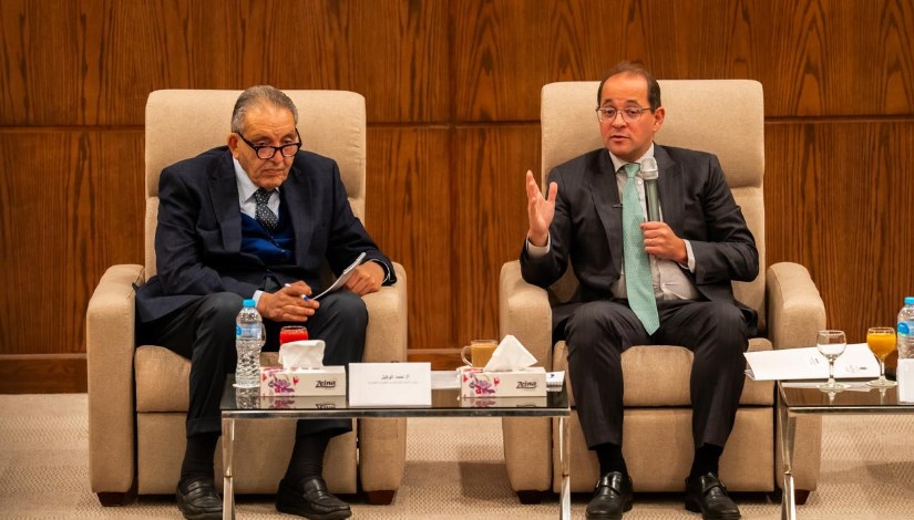 جانب من الحوار