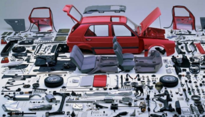 قطع غيار السيارات