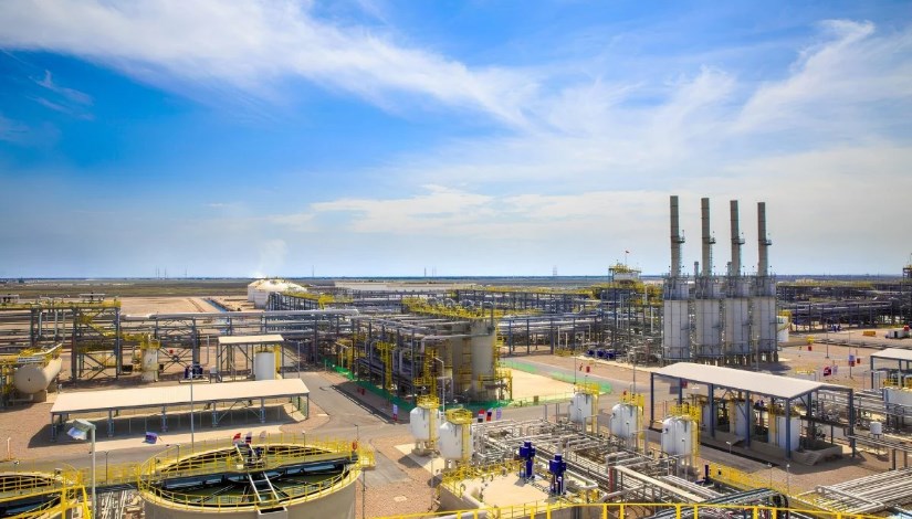 حقل غرب القرنة 2 النفطي 