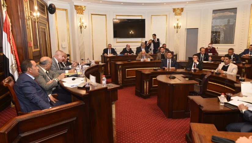 جانب من اجتماع لجنة الزراعة والرى بمجلس الشيوخ