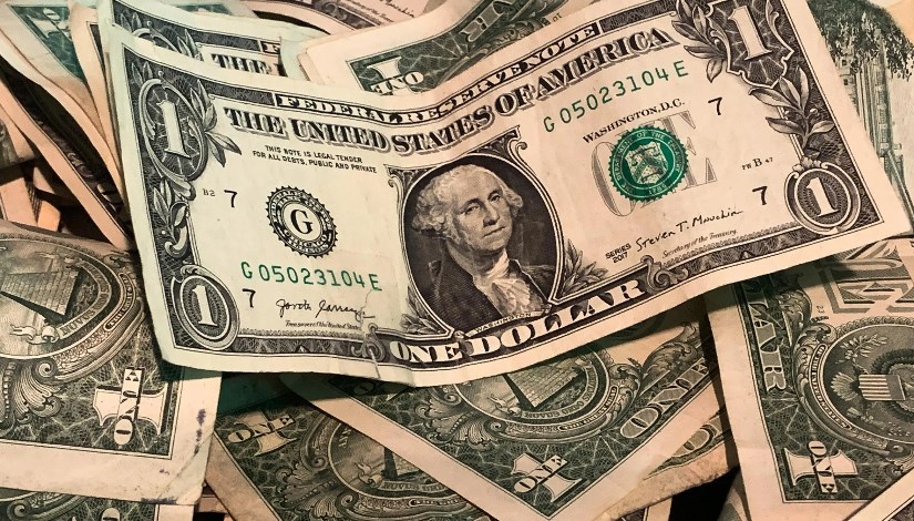 سعر الدولار 