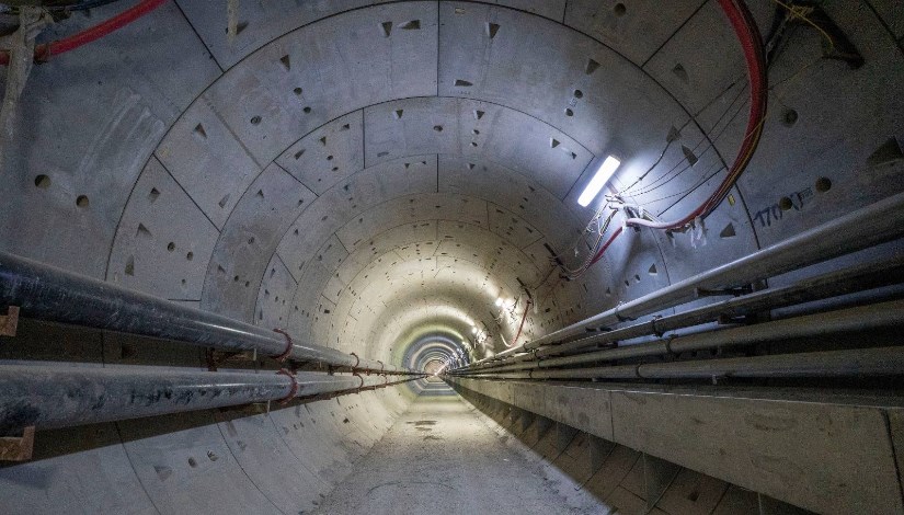 تنفيذ مشروع الخط الرابع لمترو الأنفاق