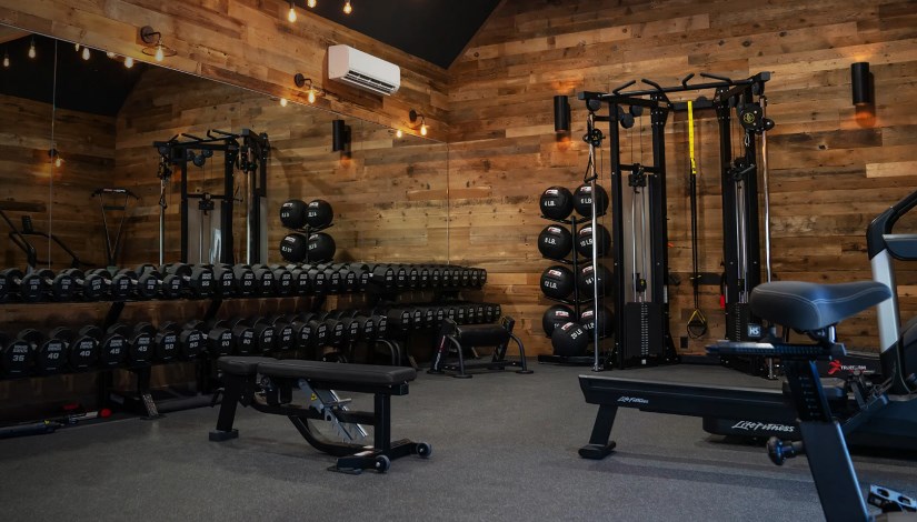 معدات اللياقة