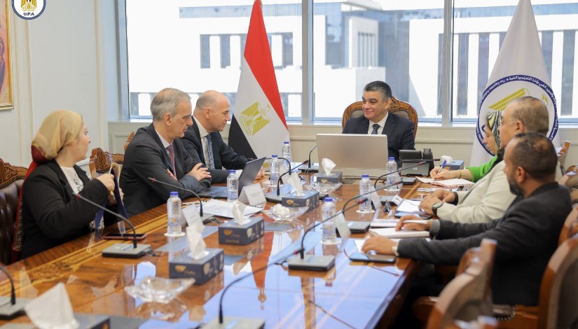 هيئة الشراء الموحد تبحث مع رئيس مجلس إدارة Sofmedica لتعزيز التكنولوجيا الطبية