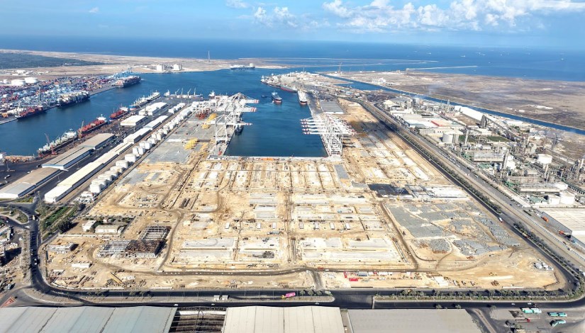 محطة حاويات تحيا مصر 1 بميناء دمياط