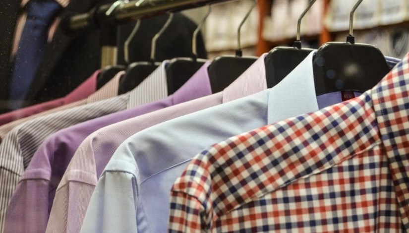 الملابس الجاهزة 