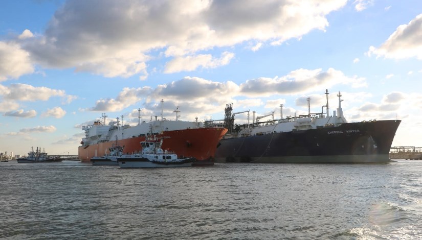  ميناء دمياط